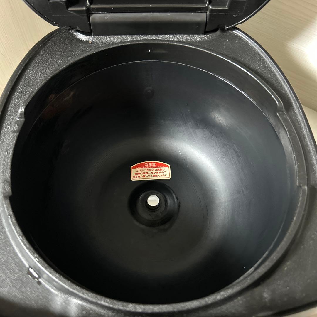 美品　タイガー　型番JKTB103炊飯器　2020年製