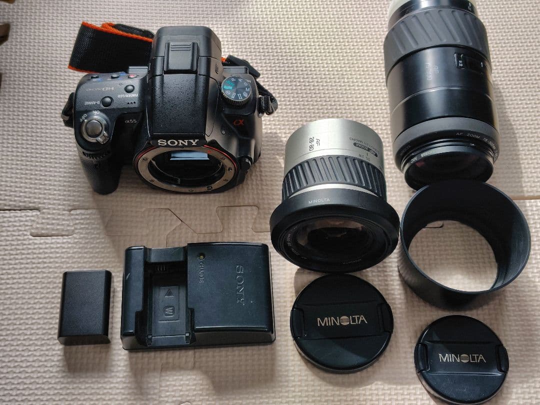 SONY α55 デジタル一眼レフ +レンズAF28-80 AF75-300