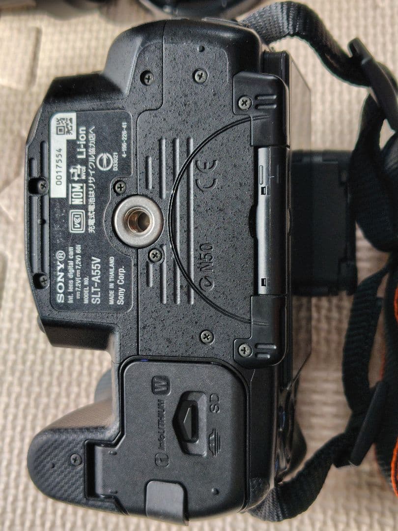SONY α55 デジタル一眼レフ +レンズAF28-80 AF75-300