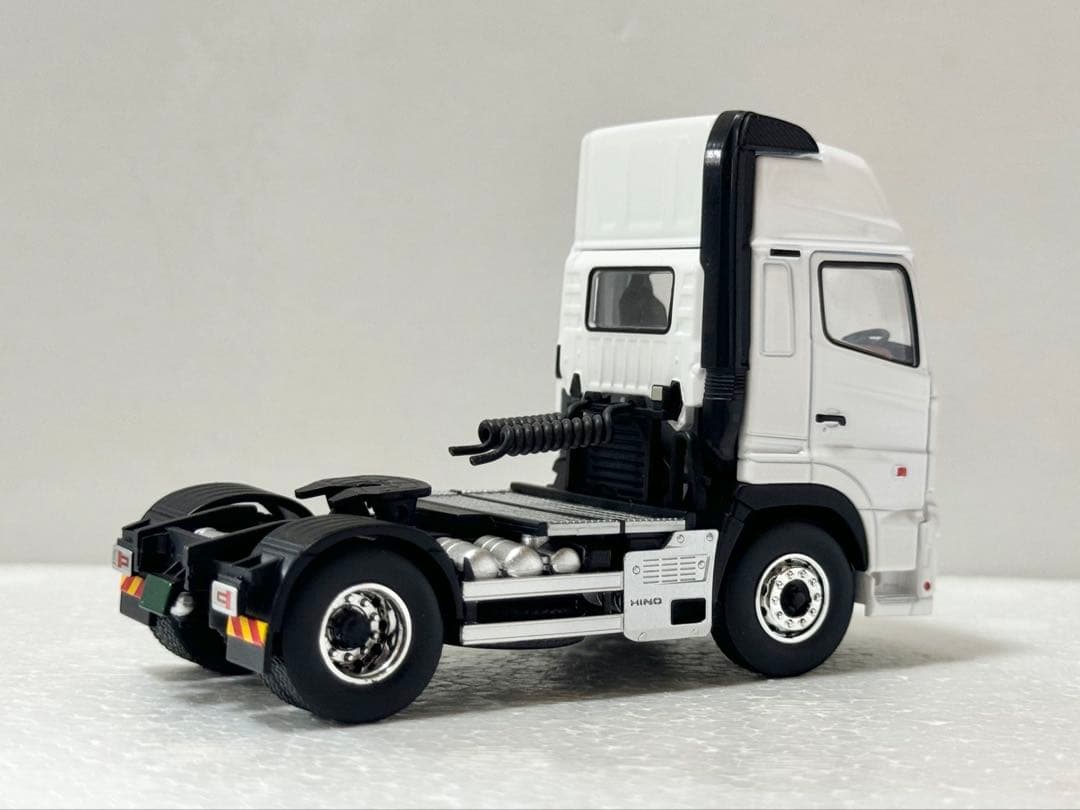 【トミカ】日野・プロフィア　海上コンテナトレーラー　HINO デコトラ