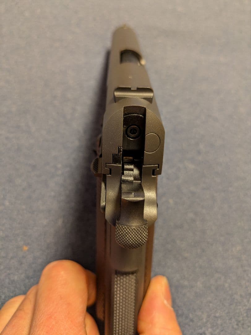 東京マルイM1911A1 COLT GOVERNMENT ガスガン