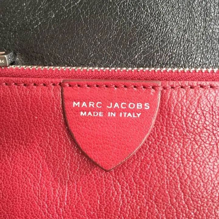 タブレットケースmarc jacobs