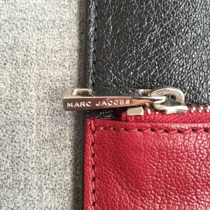 タブレットケースmarc jacobs