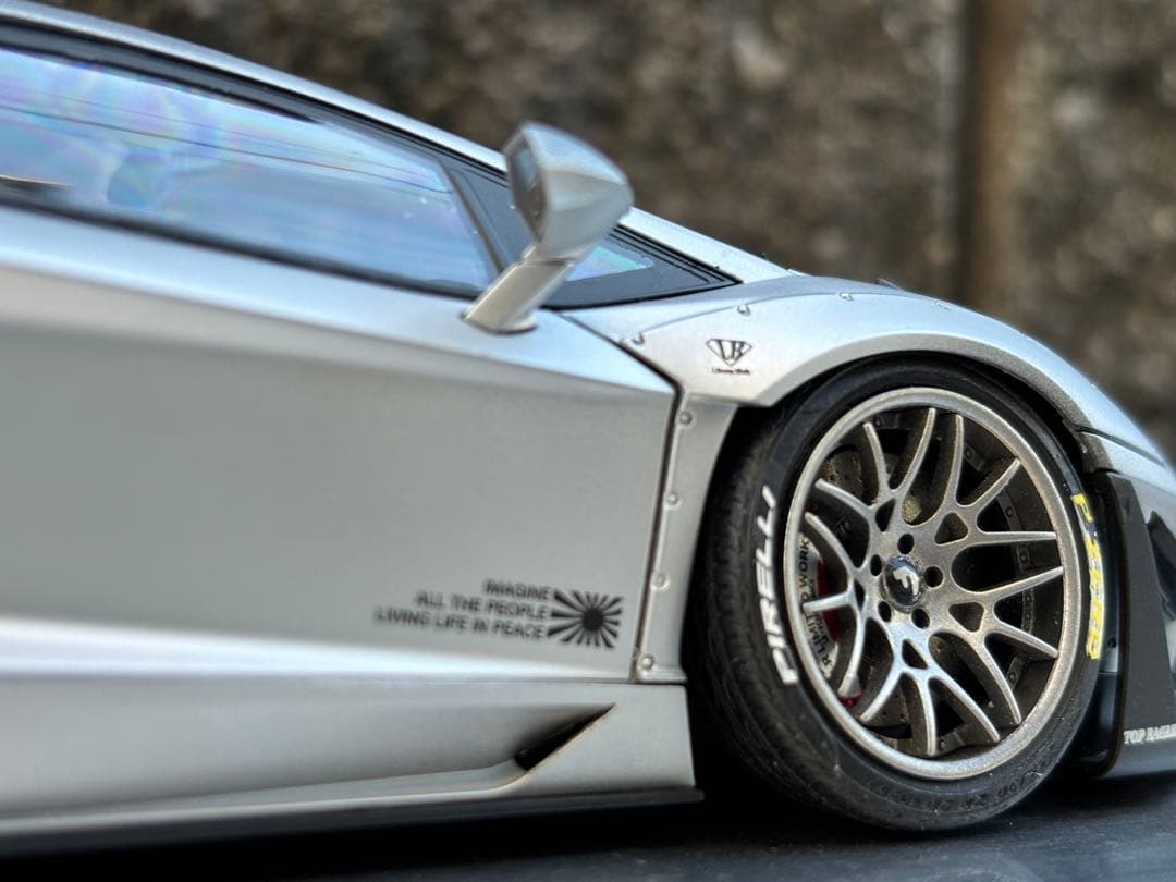 Lamborghini Aventador LB-works 1/24 アオシマ