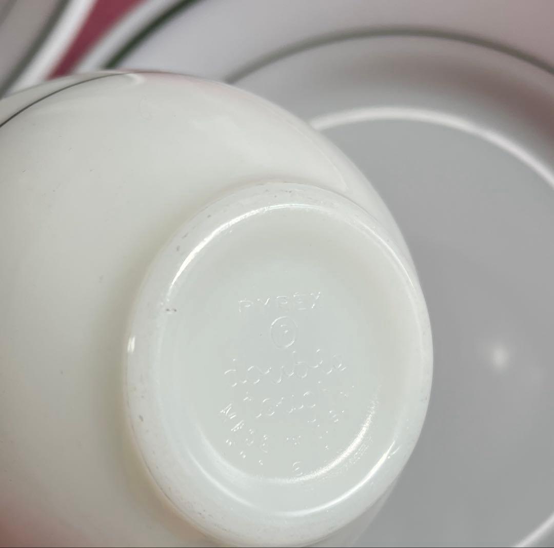 PYREX パイレックス　プレート3枚　デザートボウル3枚　カップ3個セット