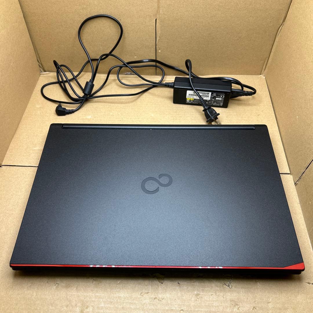 LIFEBOOK A5510/FX 15.6 Core i5 2022年製