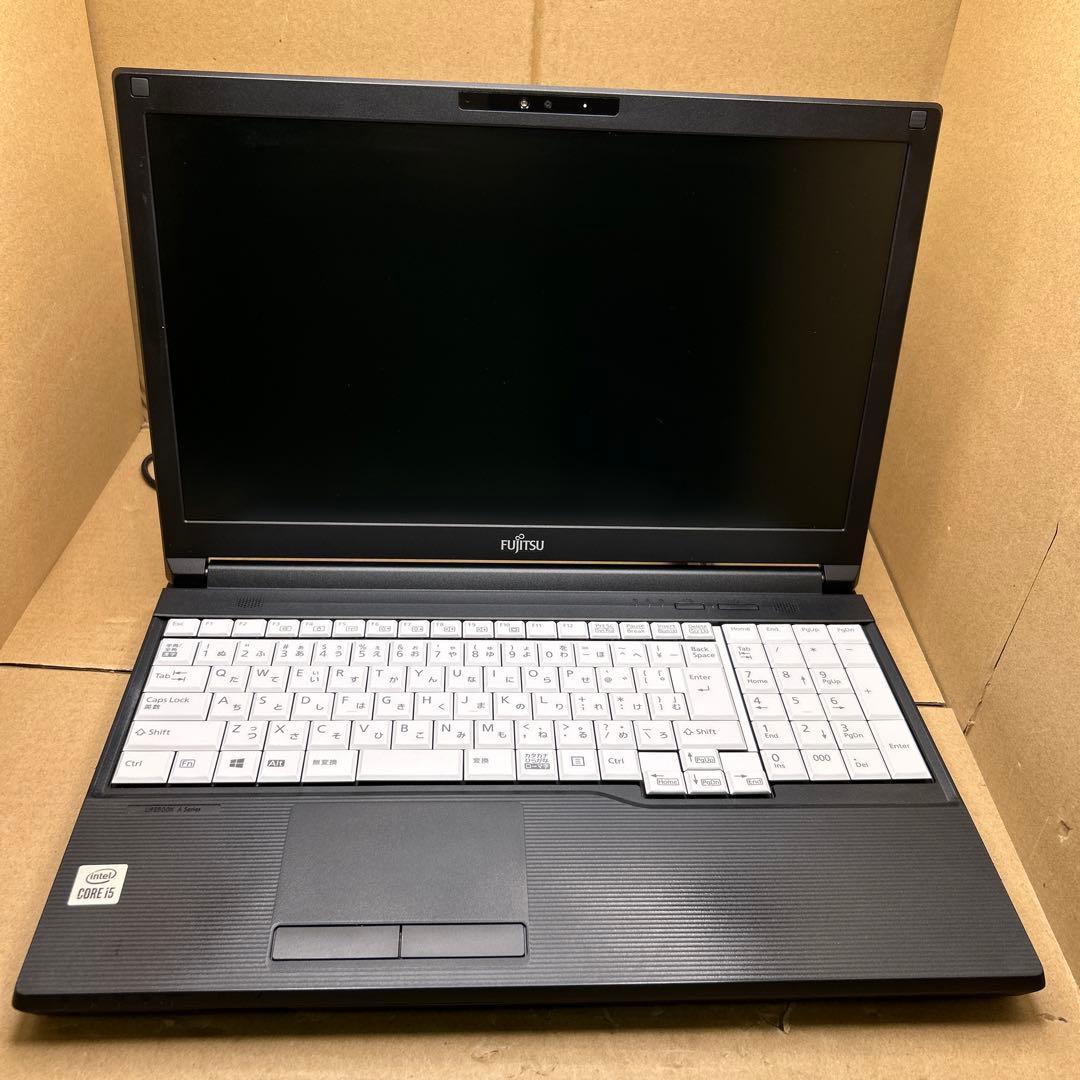 LIFEBOOK A5510/FX 15.6 Core i5 2022年製