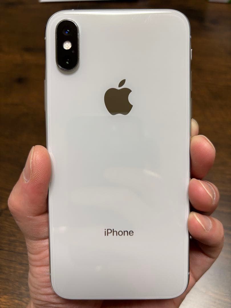 【値下げ】Apple iPhone Xs 64GB シルバー 美品 SIMフリー