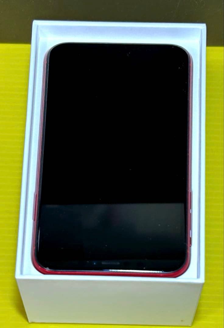 iPhone XR（64GBモデル）／レッド／本体のみ
