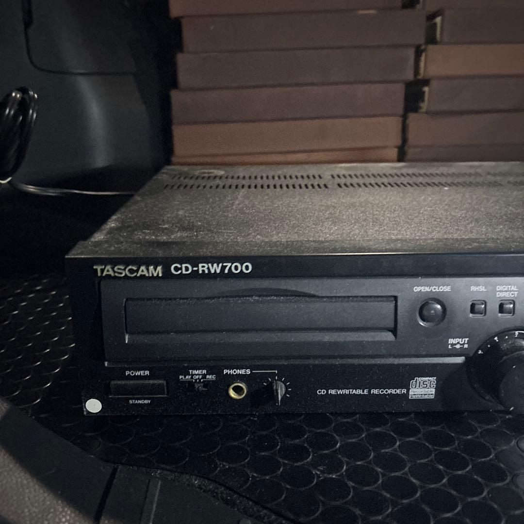 TASCAM CD-RW700 CDリワritableレコーダー