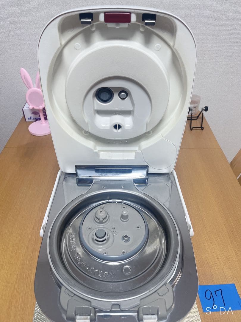 良品 Panasonic SR-PW107 圧力IH炊飯器5.5合炊き ホワイト