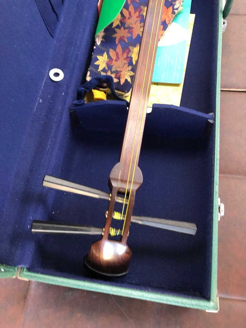 三味線　和楽器　弦楽き器(J15)