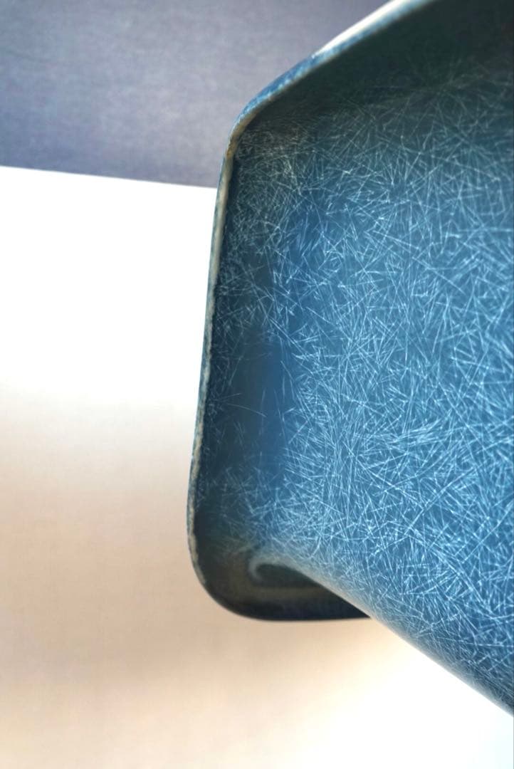 MODERNICA イームズ アームシェルチェア エッフェルベース