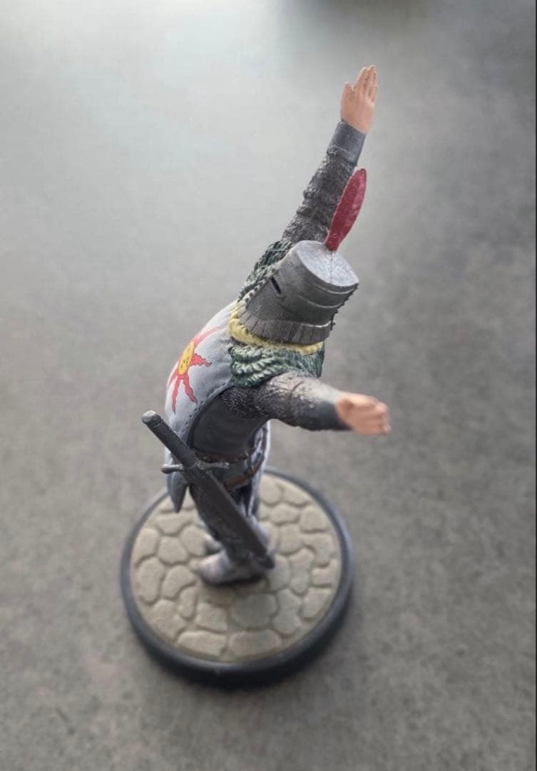 amiibo 太陽の騎士ソラール　ダークソウル