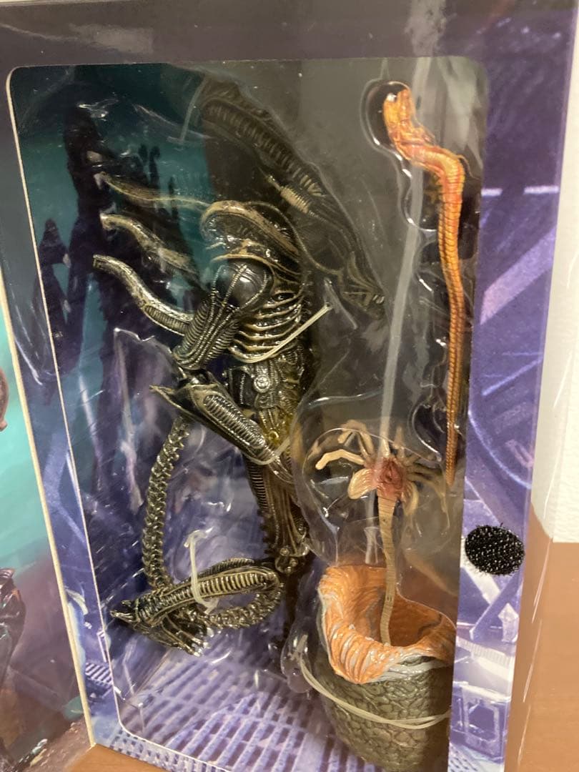 ネカ ウォーリー エイリアン 未開封 2体セット