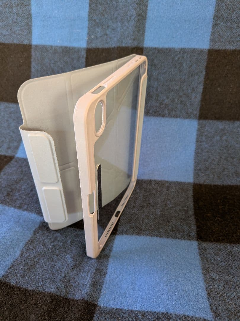 極美品iPad mini 7 (A17 Pro)128GB Wi-Fi＋ケース付