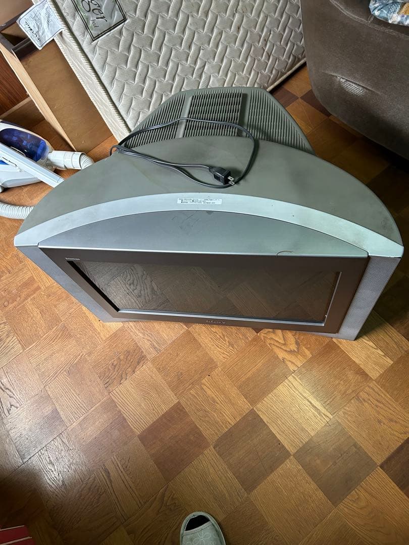 ソニー　ブラウン管テレビ　KV-28DX650