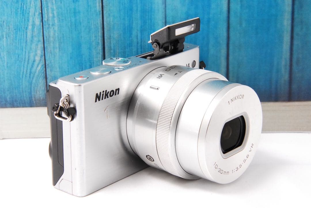 【返品保証】Nikon1 J4 標準レンズキットニコン Wi-Fi シルバー