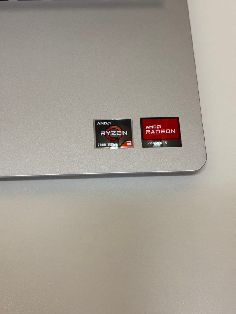 【期間限定値下げ中】DELL Inspiron15 ノートPC【未使用】