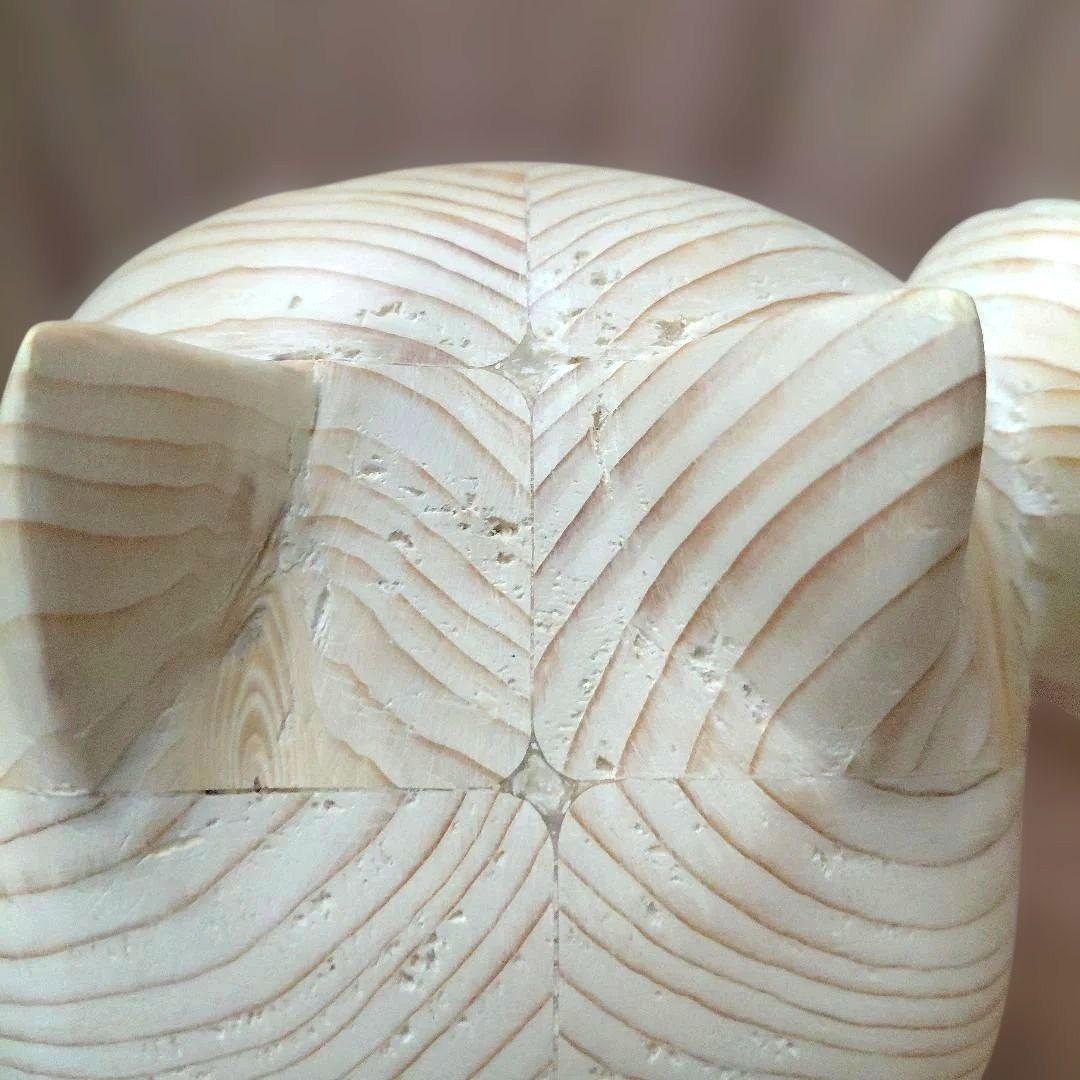 招き猫　手彫り　 約23cm