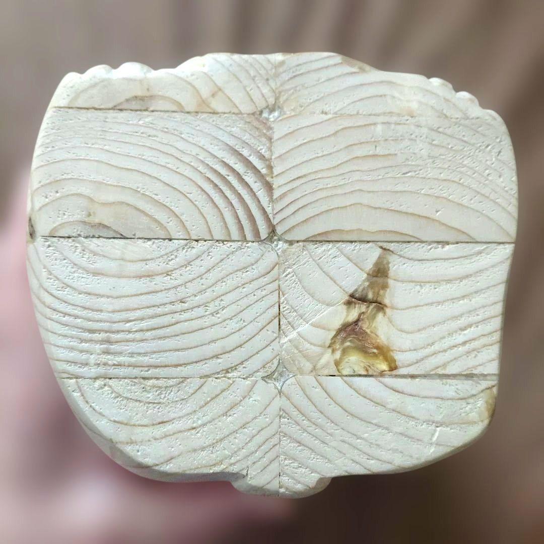 招き猫　手彫り　 約23cm