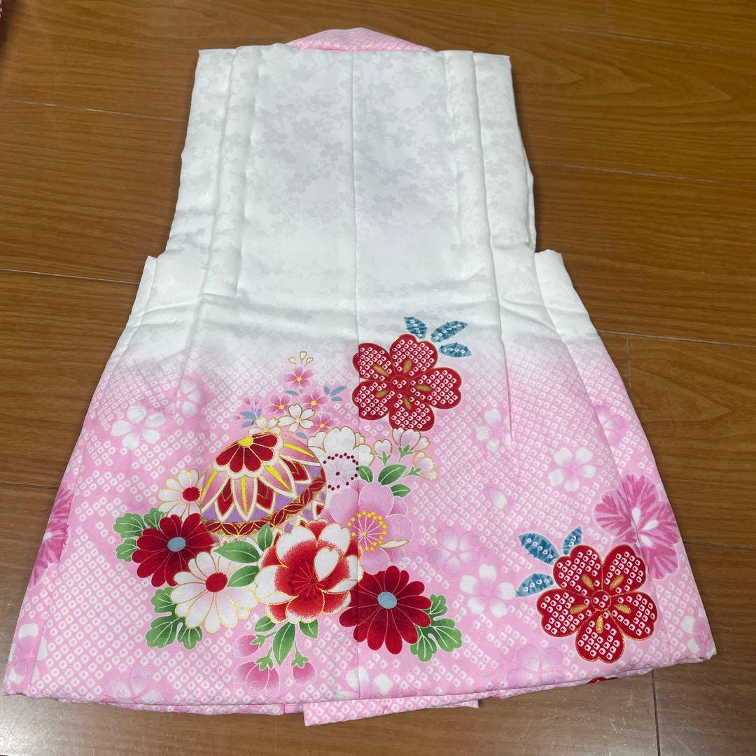 京都　花ひめ　七五三　三歳　一度使用　着物セット ピンクと赤の花柄 草履付き