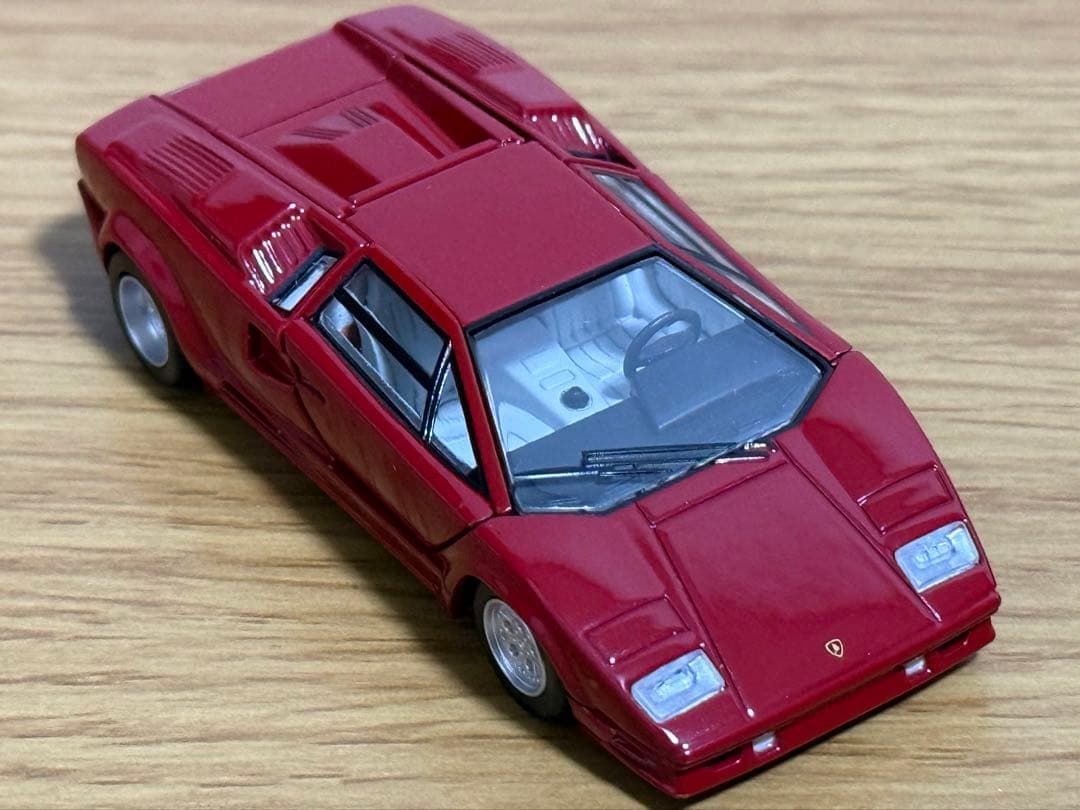 TLV 1/64 ランボルギーニ カウンタック 25th アニバーサリー