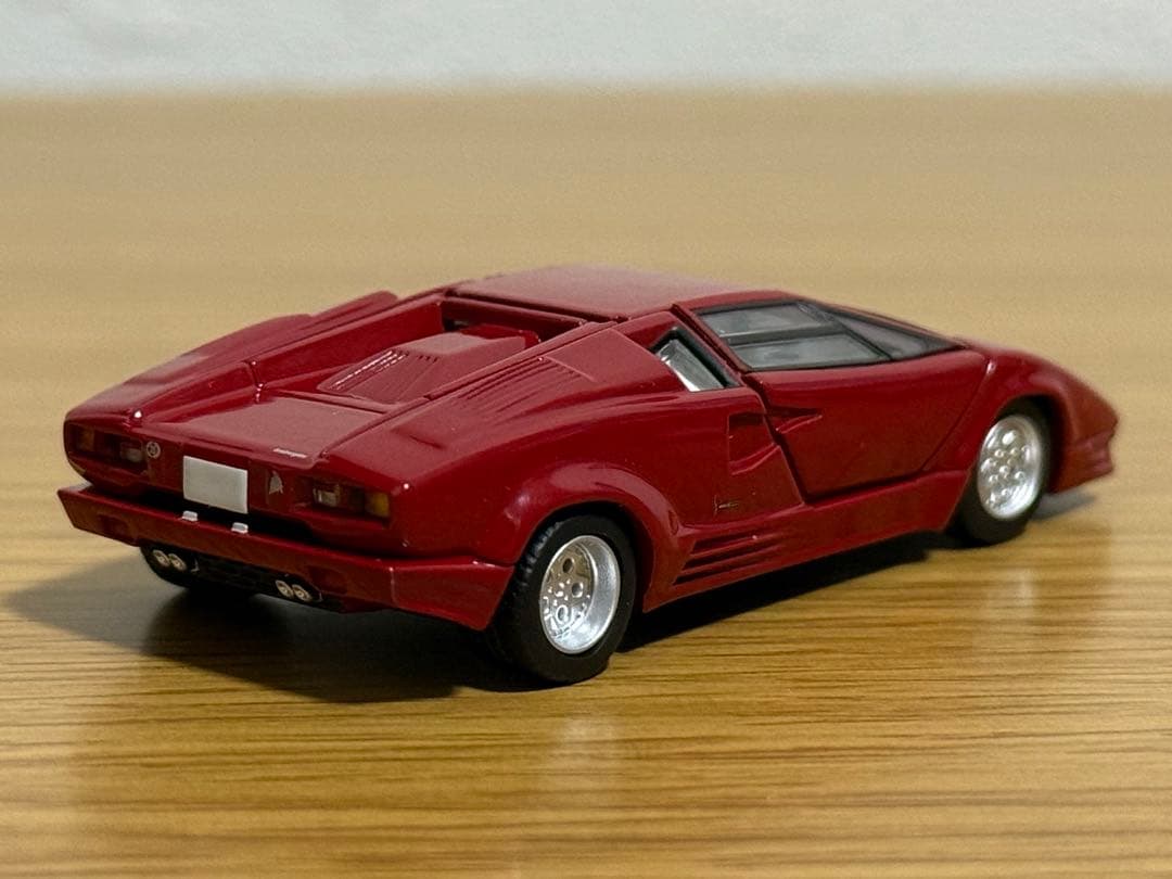 TLV 1/64 ランボルギーニ カウンタック 25th アニバーサリー