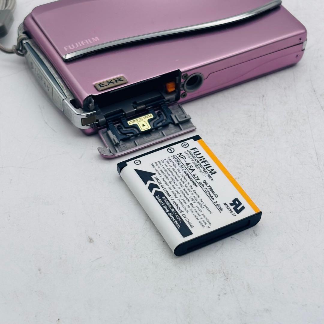 【美品動作確認済み】FUJIFILM FinePix Z800EXR