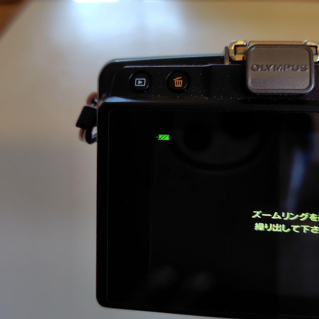 OLYMPUS PEN mini E-PM2、ダブルズームキット、軽量330g