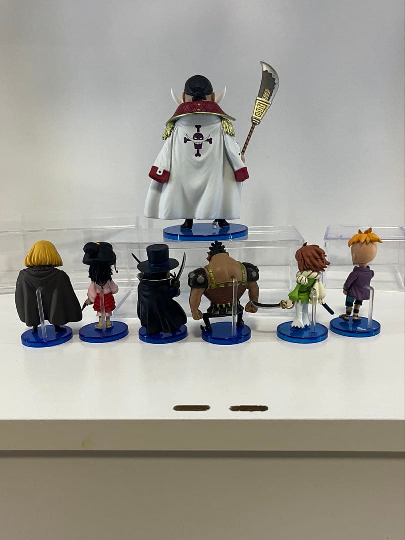 11体セット　ワンピース　白ひげ海賊団　赤髪海賊団　ワーコレ