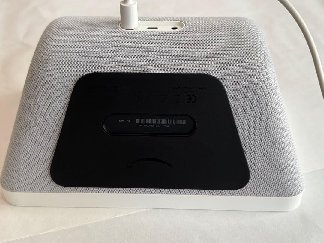 e*u様 Amazon Echo Show 8第1世代 純正スタンド付き