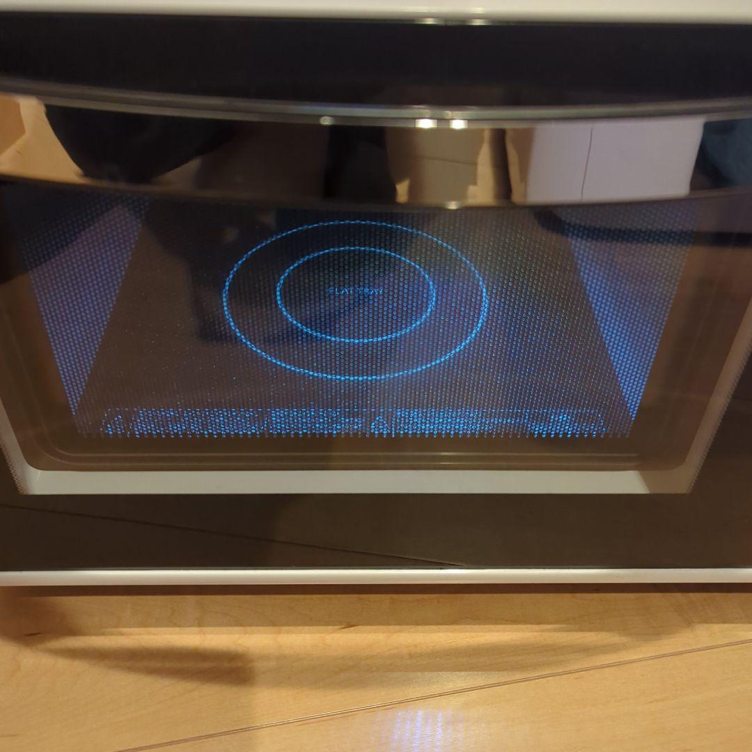 【美品】2023年式　TOSHIBA 電子レンジ 900W 白　ER-WS17