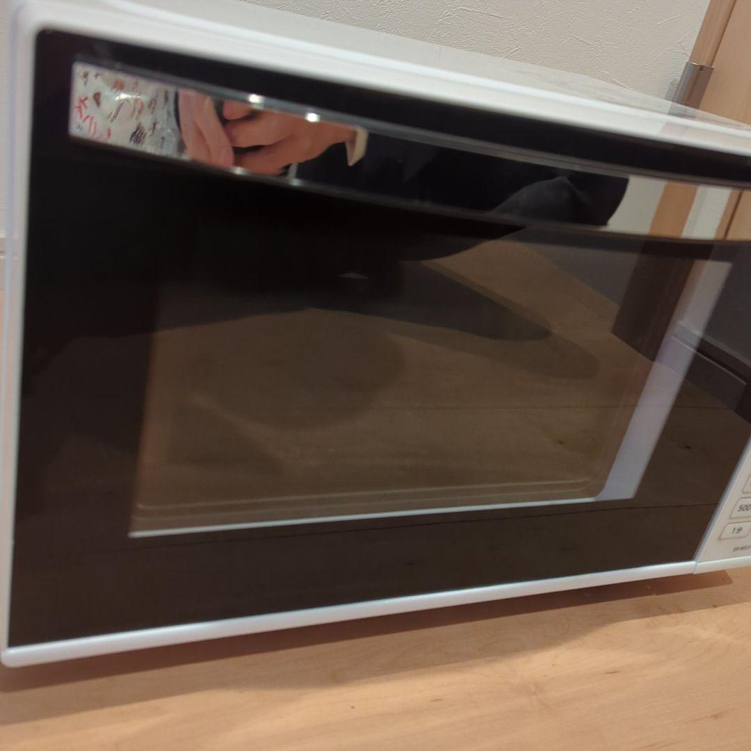 【美品】2023年式　TOSHIBA 電子レンジ 900W 白　ER-WS17