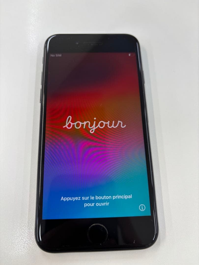 iPhone SE2 ブラック　第二世代　128GB