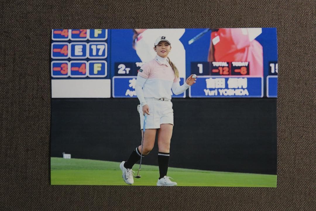 J ①