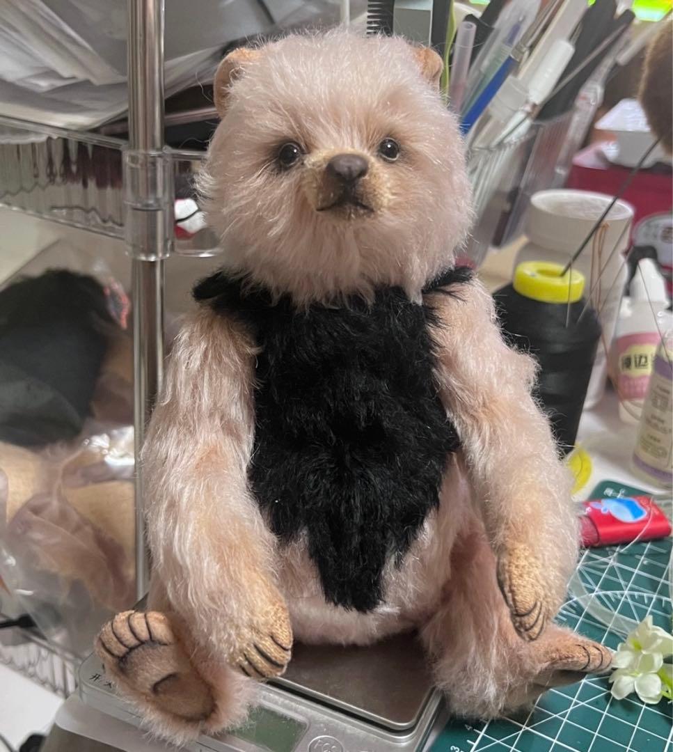 花と蝶と熊 ぬいぐるみ アーティストベア テディベア 海外作家様 ぬいぐるみ