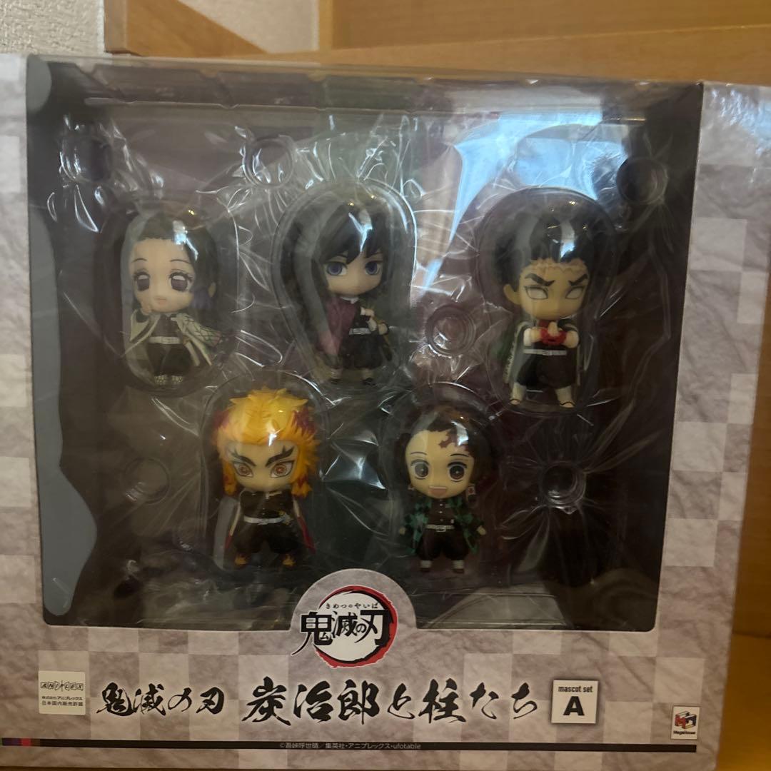 鬼滅の刃 フィギュアセット A、B
