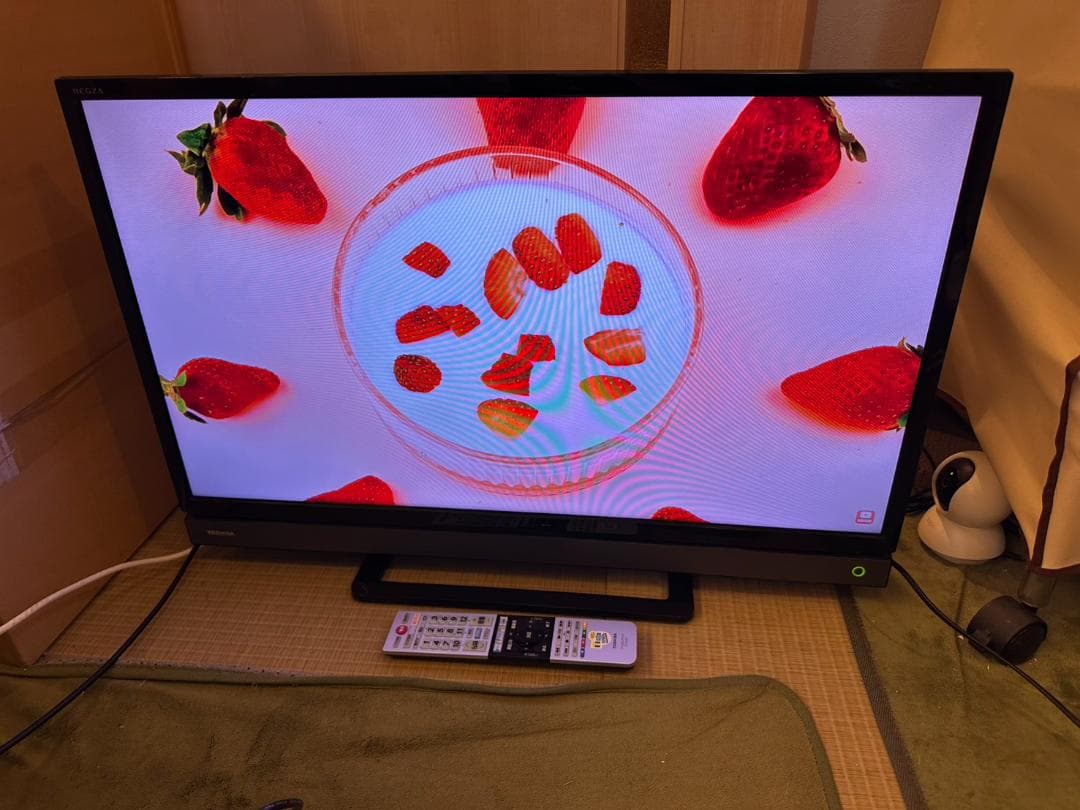 TOSHIBA 東芝 テレビ　32V31 18年 Netflix　32型　極美品