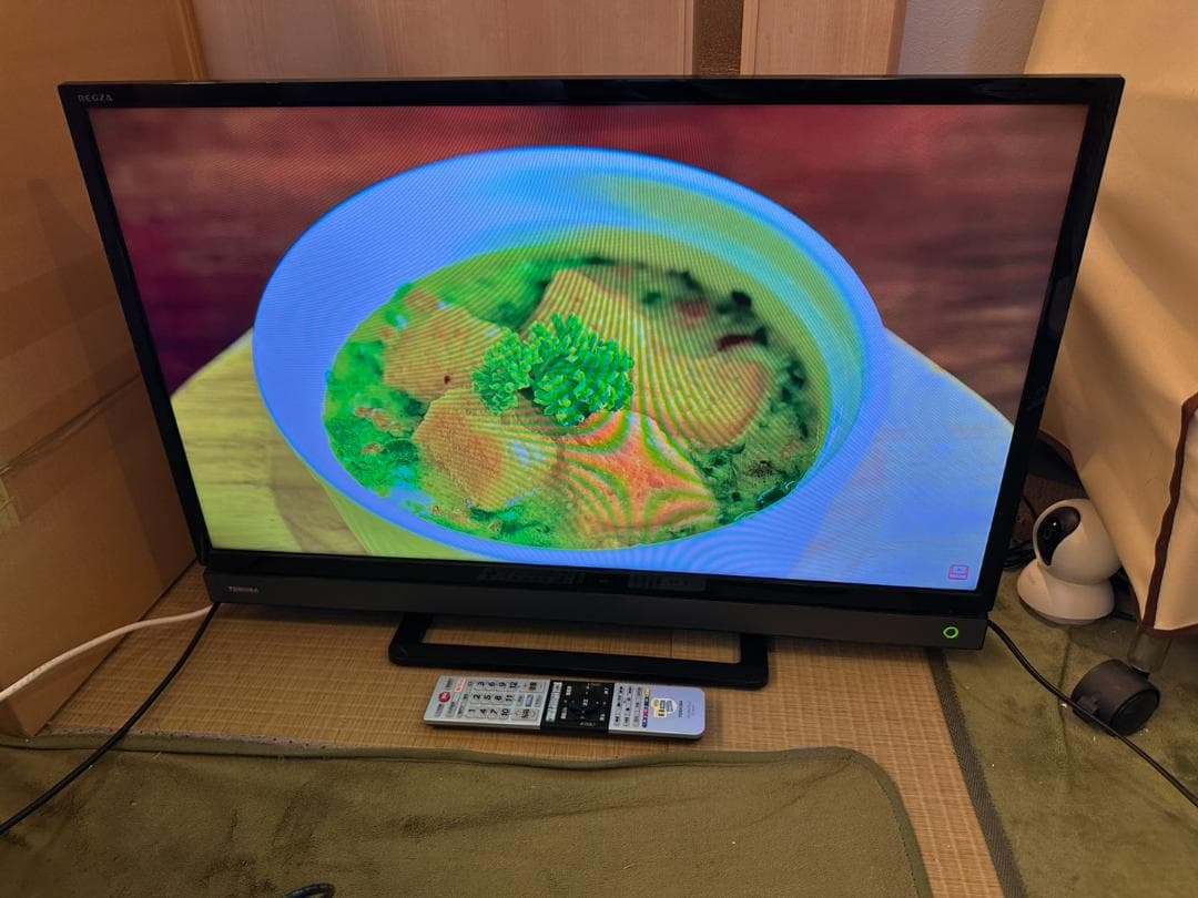 TOSHIBA 東芝 テレビ　32V31 18年 Netflix　32型　極美品