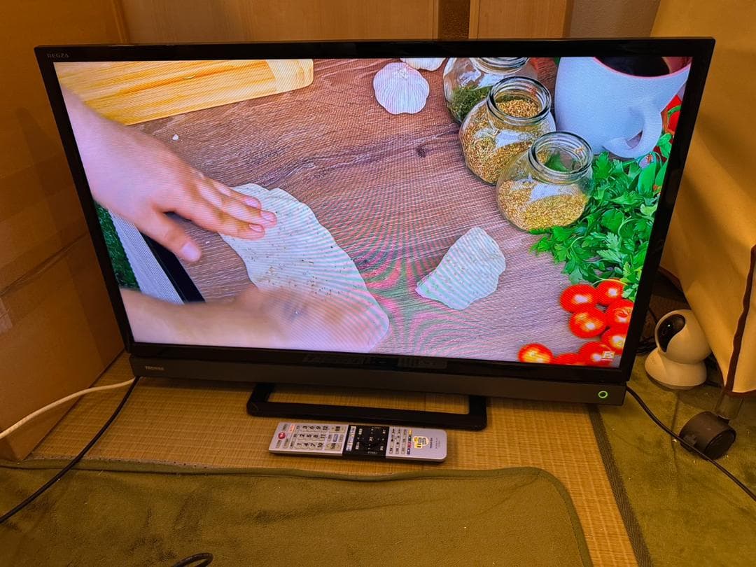 TOSHIBA 東芝 テレビ　32V31 18年 Netflix　32型　極美品