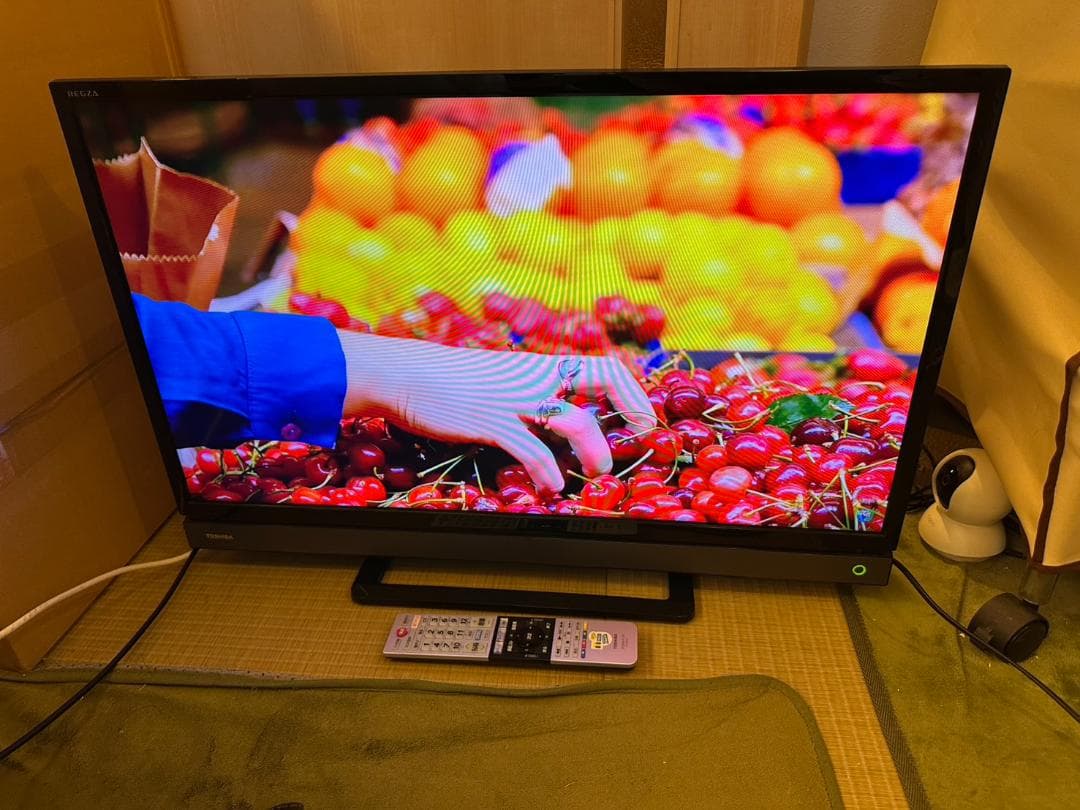 TOSHIBA 東芝 テレビ　32V31 18年 Netflix　32型　極美品