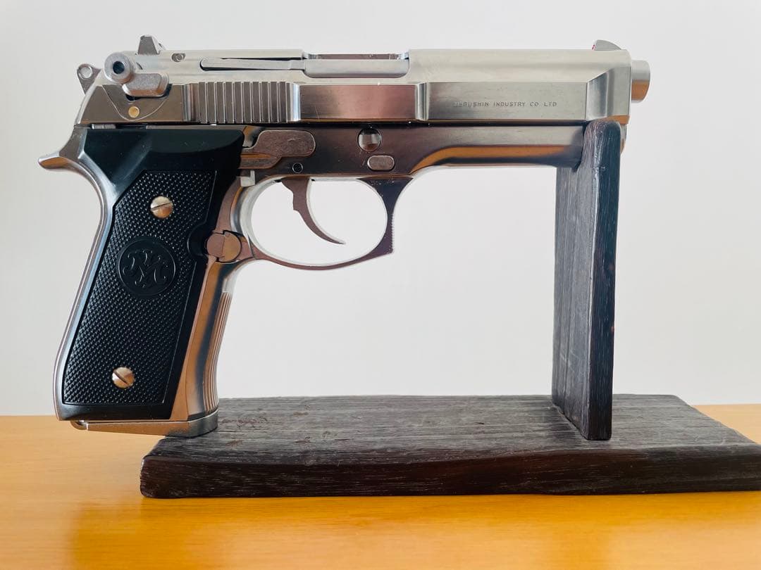 マルシン　ベレッタM9 ドルフィン　シルバー　モデルガン