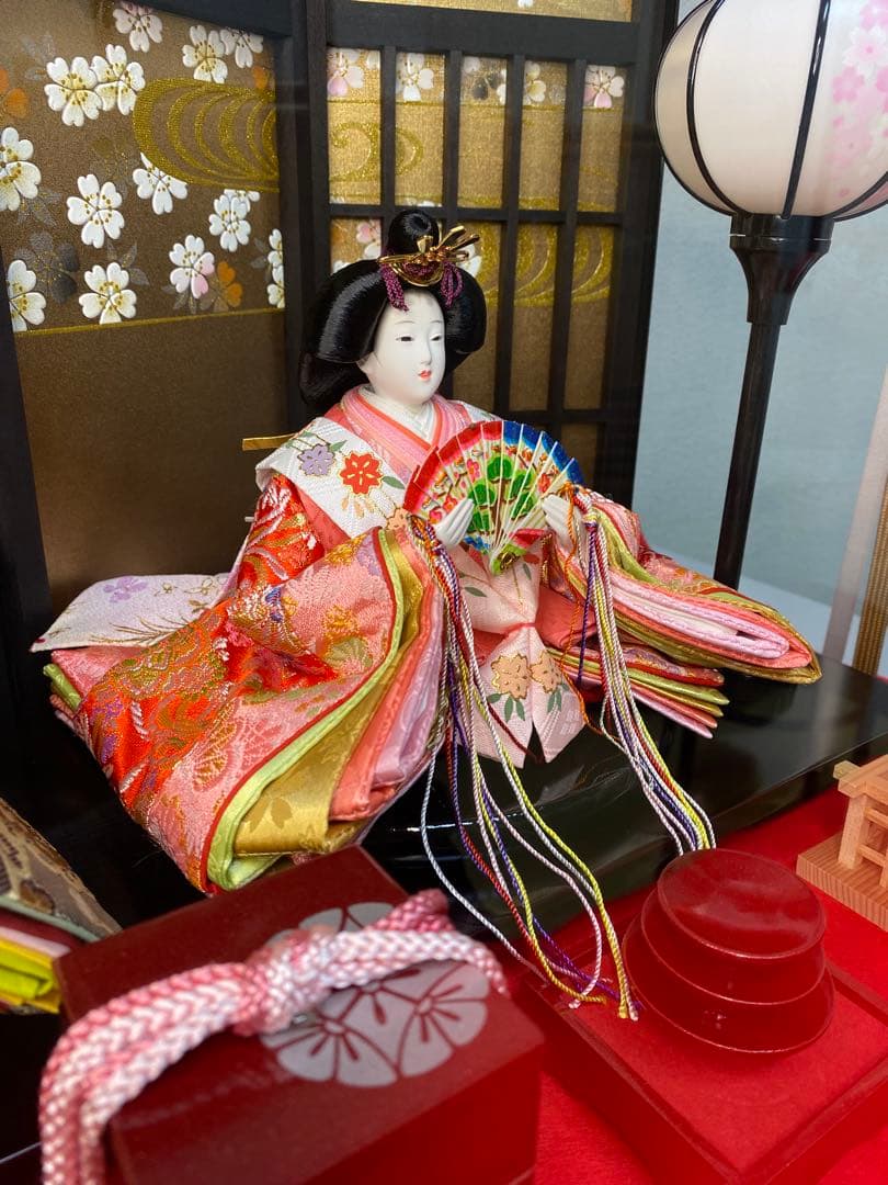 東京久月　雛人形屏風付ガラスケース親王飾り・間口約５７×奥行約３４×高さ約３９㎝
