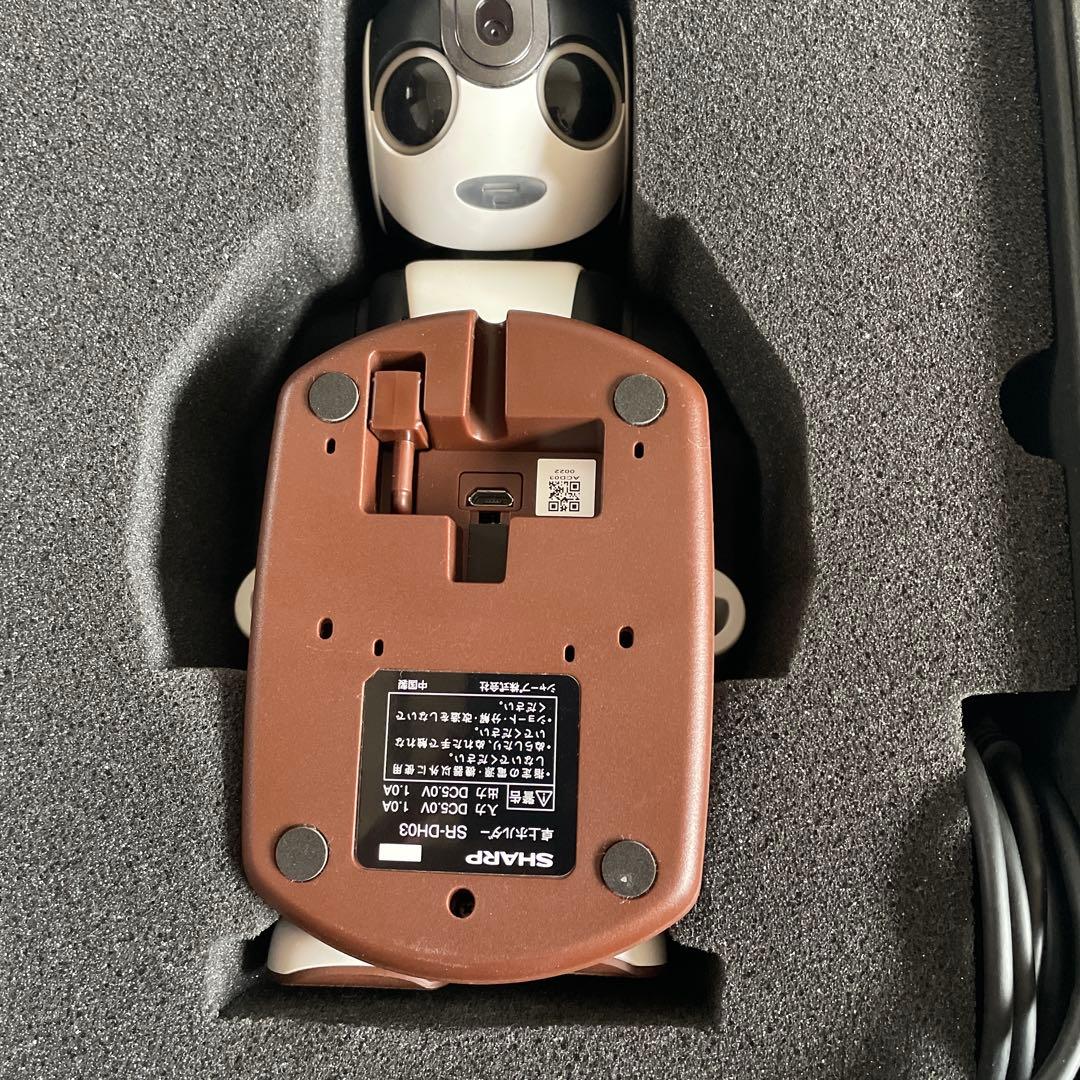 SHARP RoBoHoN SR-03M-T 未使用