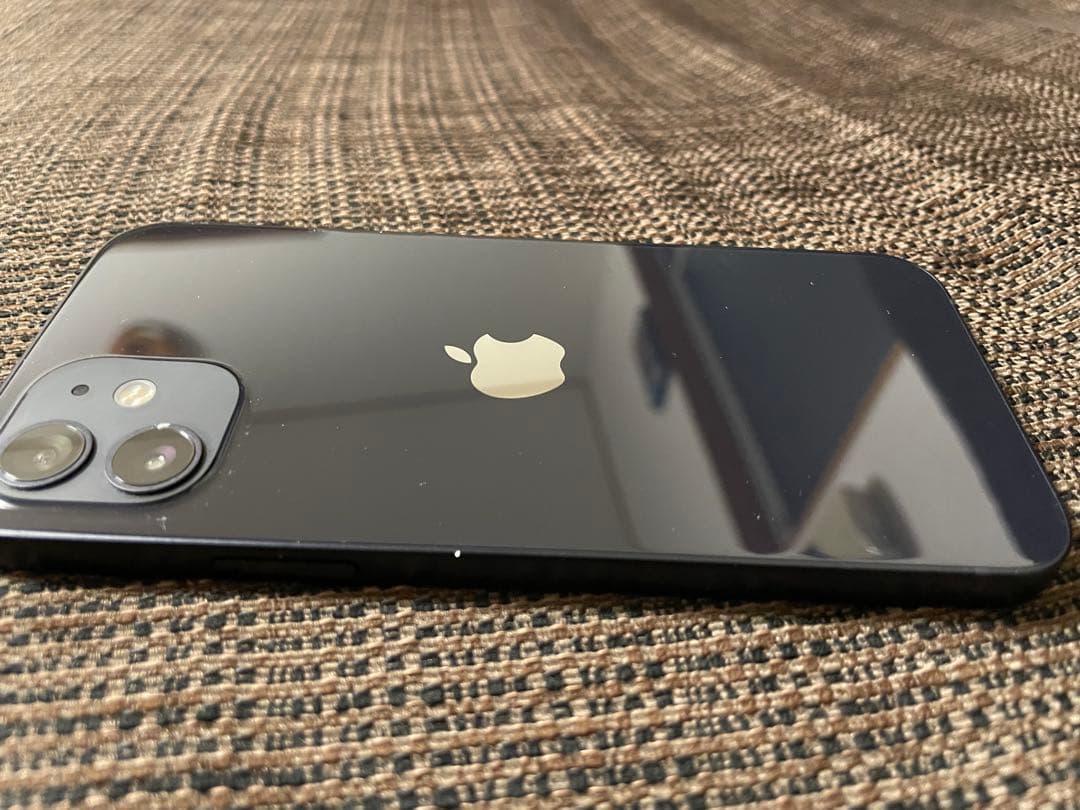 Apple iPhone 12 本体 黒　ジャンク