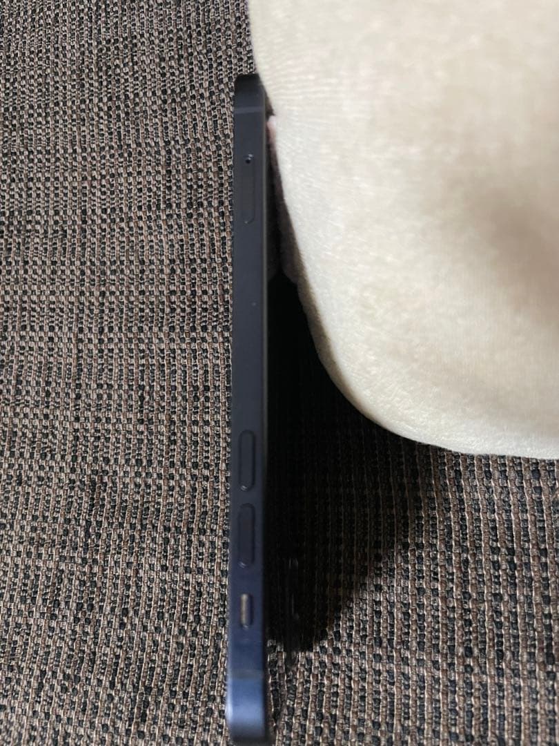 Apple iPhone 12 本体 黒　ジャンク