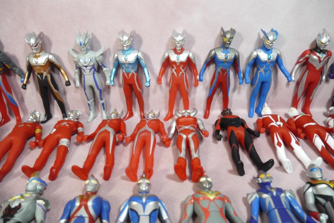 ウルトラヒーローシリーズ500　ウルトラマン　ソフビ　95体