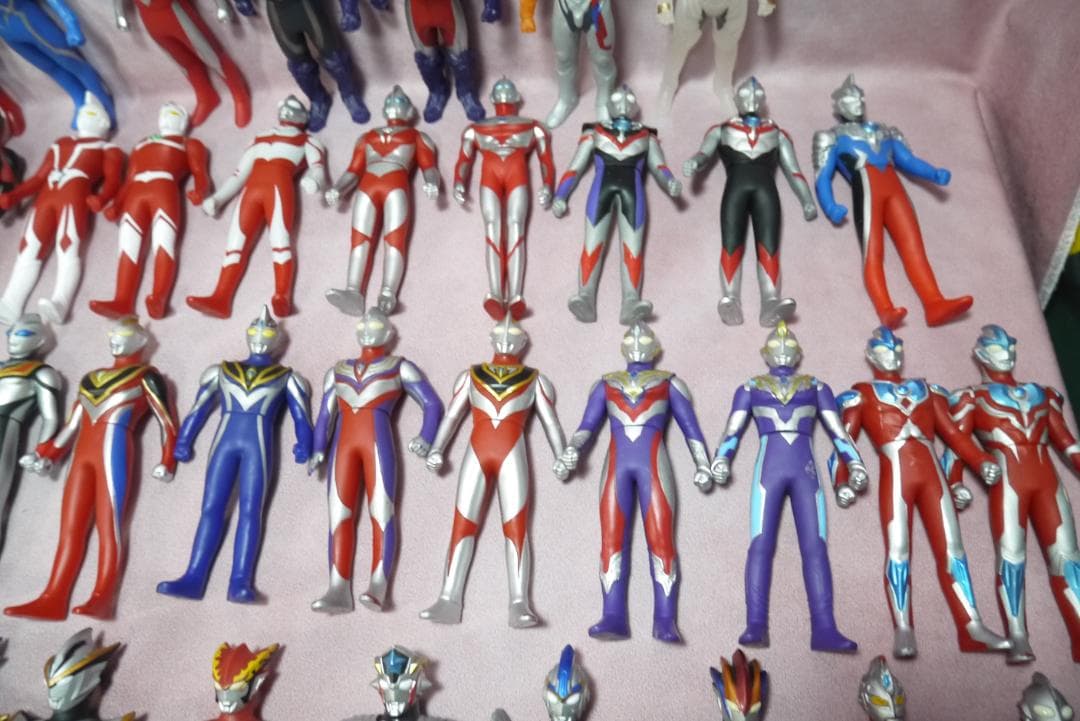ウルトラヒーローシリーズ500　ウルトラマン　ソフビ　95体