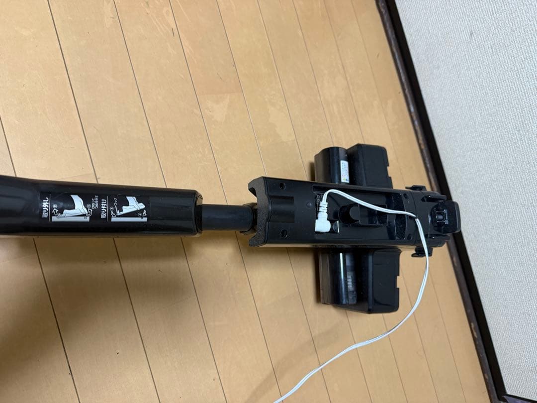 アイリスオーヤマ スティッククリーナー　掃除機　SCD-120P-W